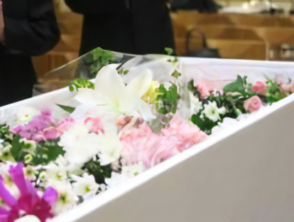 お花と共にお別れの会